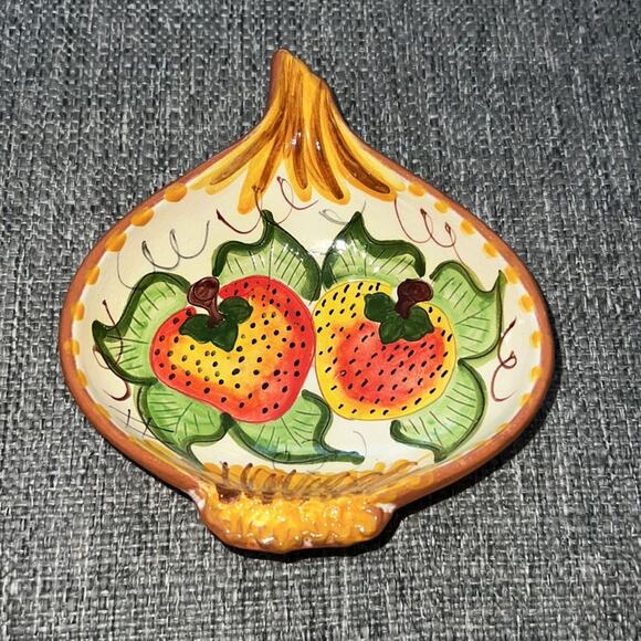 2 handmade and signed ceramic onions hand painted dip bowls - Picture 5 of 9